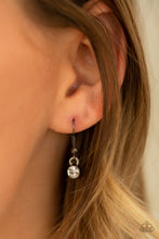 Load image into Gallery viewer, HEIRS and Graces - Black - Necklace