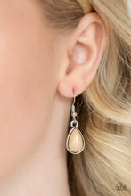 Load image into Gallery viewer, Jaw-Dropping Diva - Brown - Necklace