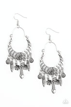Load image into Gallery viewer, Nature Escape - Silver - Earrings