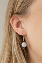 Load image into Gallery viewer, Pleasant Promenade - Multi Paparazzi Necklace