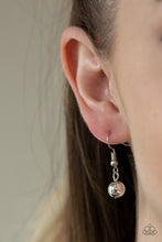 Load image into Gallery viewer, Stage Stunner - Silver - Necklace