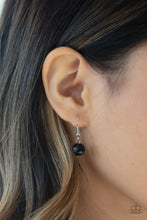 Load image into Gallery viewer, Everyone Scatter! - Black - Necklace