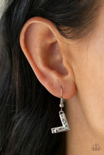 Load image into Gallery viewer, Artisan Edge - Silver - Necklace