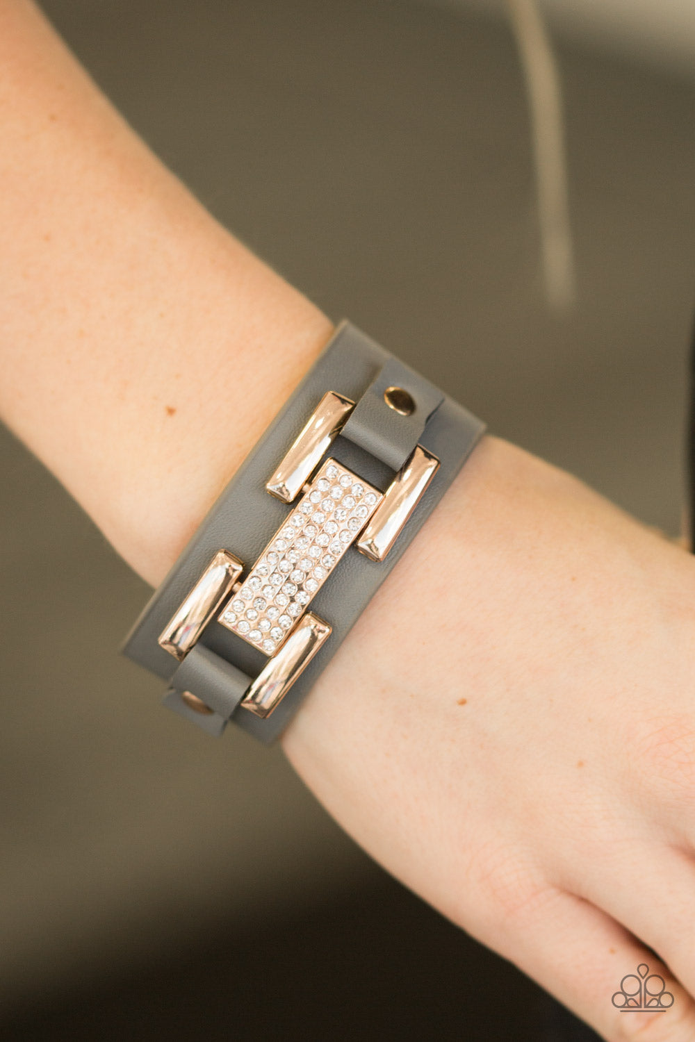 Going Platinum - Black - Bracelet