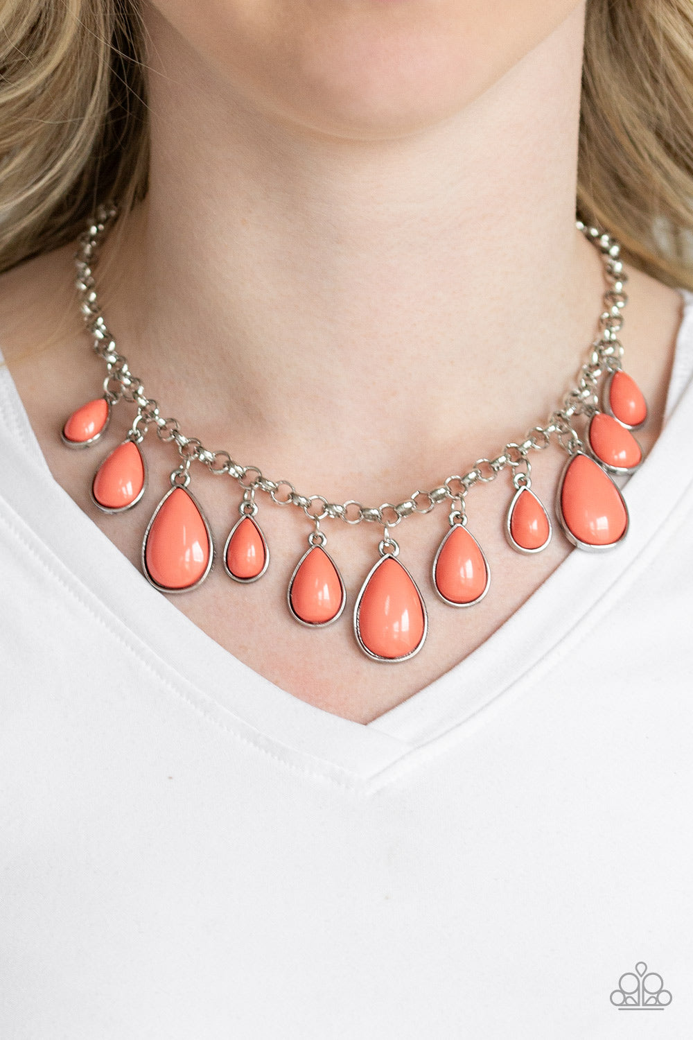 Jaw-Dropping Diva - Orange - Necklace
