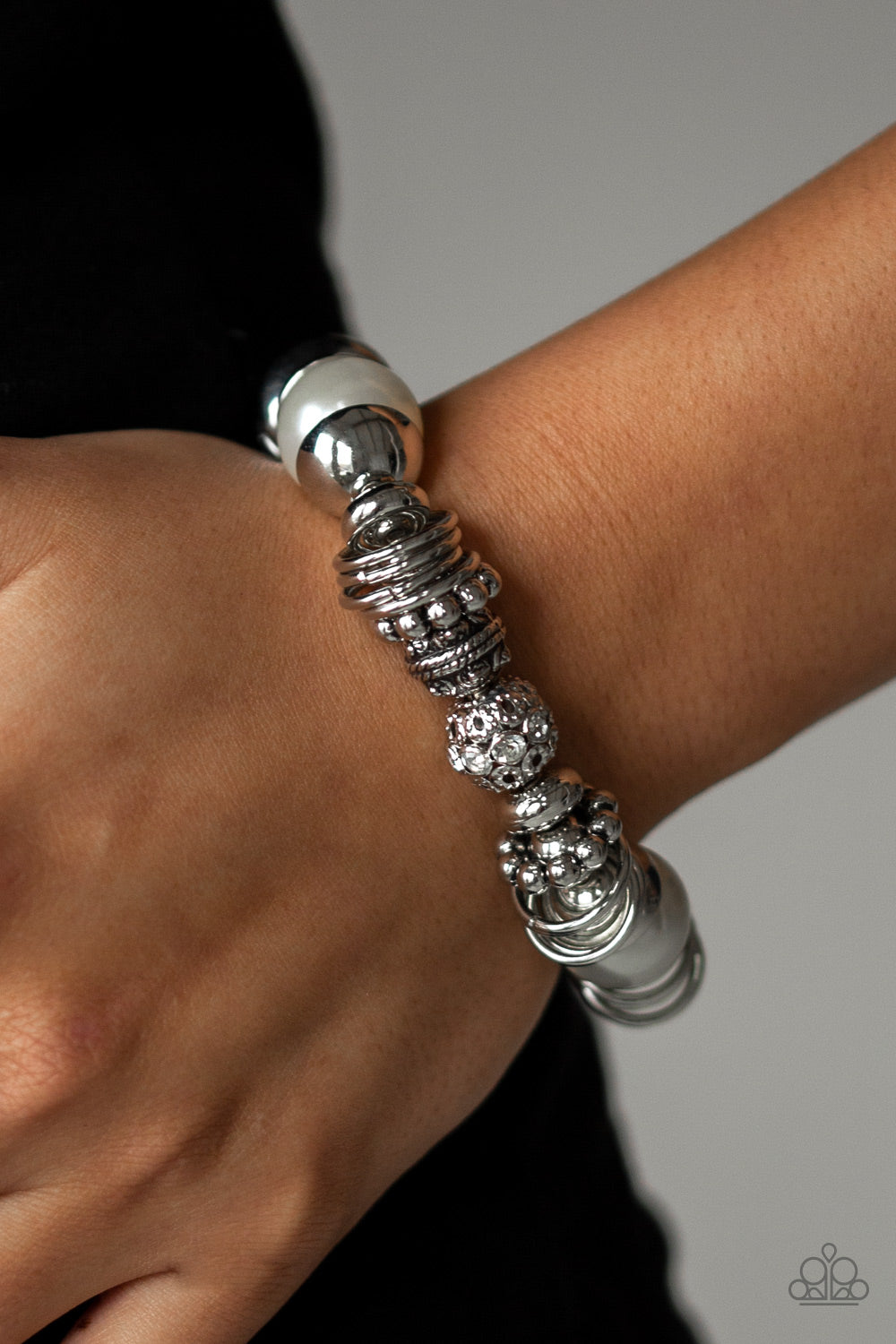 Uptown Tease - White - Bracelet