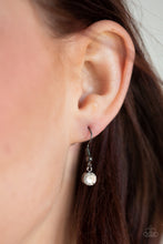 Load image into Gallery viewer, Jaw-Droppingly Jealous - Black - Necklace
