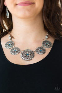 Written In The STAR LILIES - Blue - Necklace