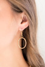Load image into Gallery viewer, Elegantly Ensnared - Gold - Necklace
