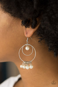 New York Attraction - White - Earrings