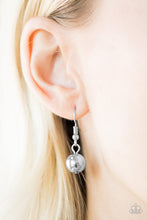 Load image into Gallery viewer, Metal Musical - Silver
