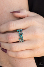 Load image into Gallery viewer, Daisy Dazzle - Blue
