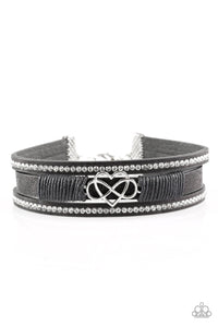 Hustlin Heart - Black - Bracelet