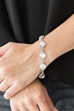 Load image into Gallery viewer, Perfect Imperfection - White - Bracelet
