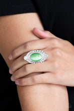 Load image into Gallery viewer, Riviera Royalty - Green - Ring
