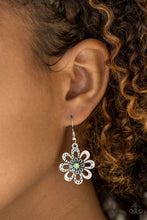 Load image into Gallery viewer, Fashion Floret - Green
