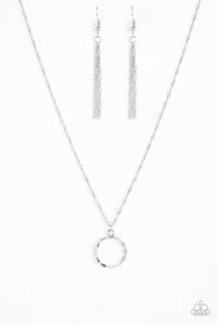 Simply Simple - Silver - Necklace