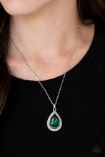 Load image into Gallery viewer, Because Im Queen - Green
