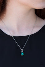 Load image into Gallery viewer, Classy Classicist - Green
