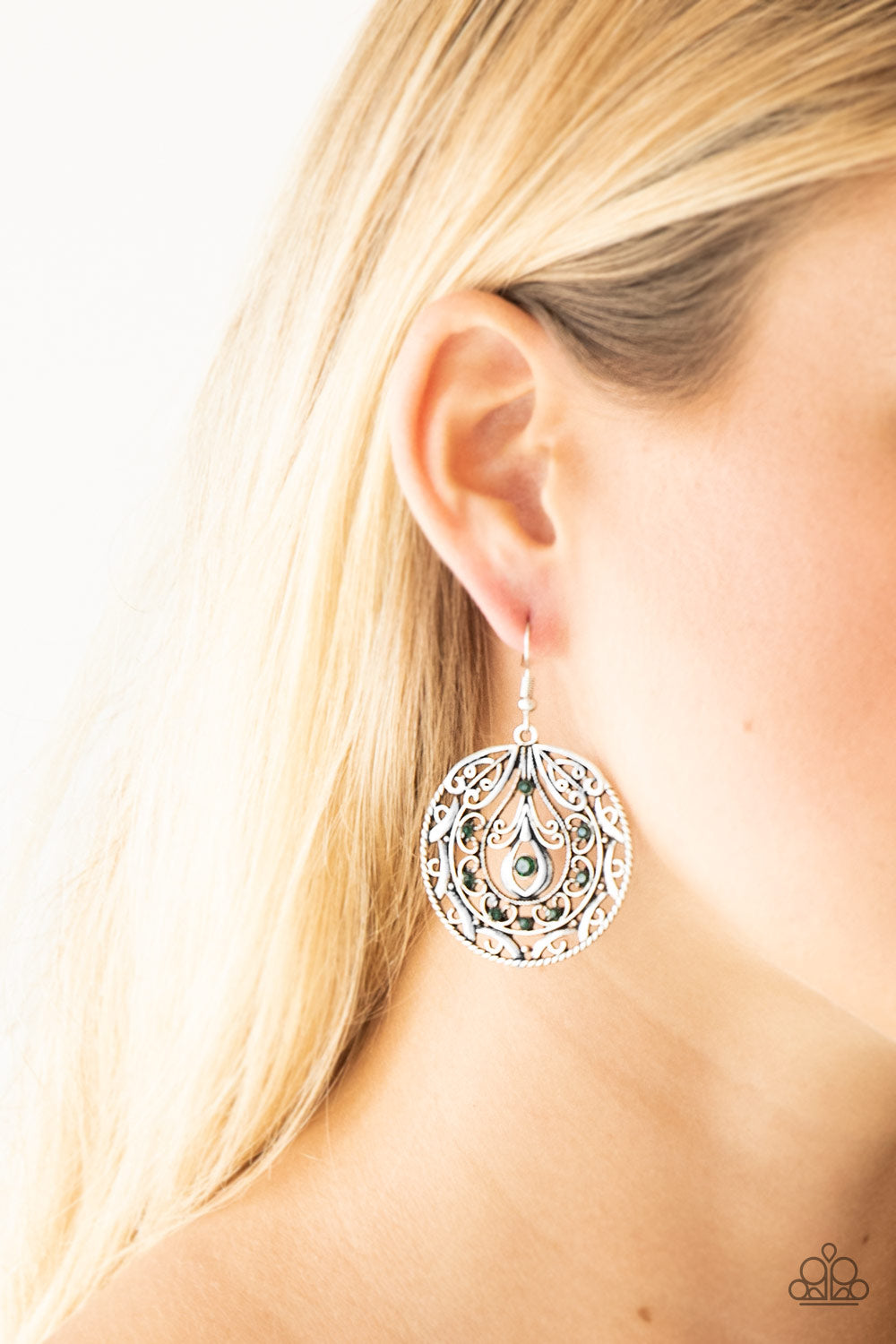 Choose To Sparkle - Green - Earrings