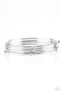 Delicate Decadence - White - Bracelet
