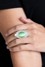 Load image into Gallery viewer, Riviera Royalty - Green
