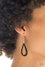 Load image into Gallery viewer, Totally Tonga - Black - Necklace
