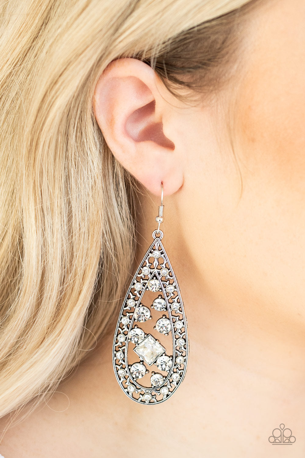 Drop-Dead Dazzle - White - Earrings