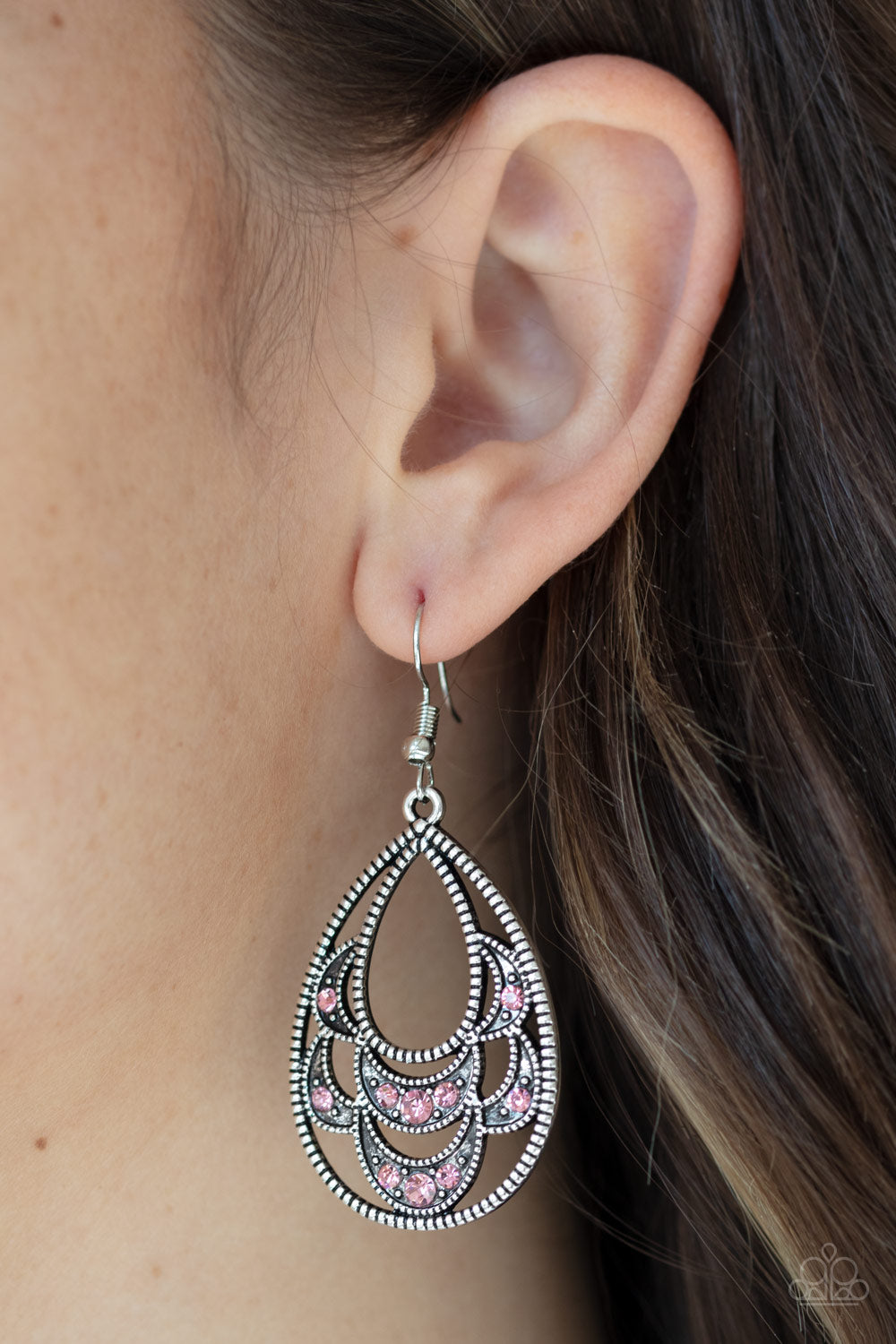 Malibu Macrame - Pink - Earrings