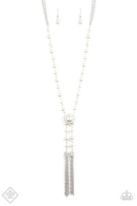 Vintage Diva - White - Necklace