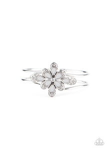 Go With The FLORALS - Silver - Bracelet