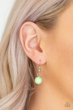 Load image into Gallery viewer, Seaside Soiree - Green - Necklace
