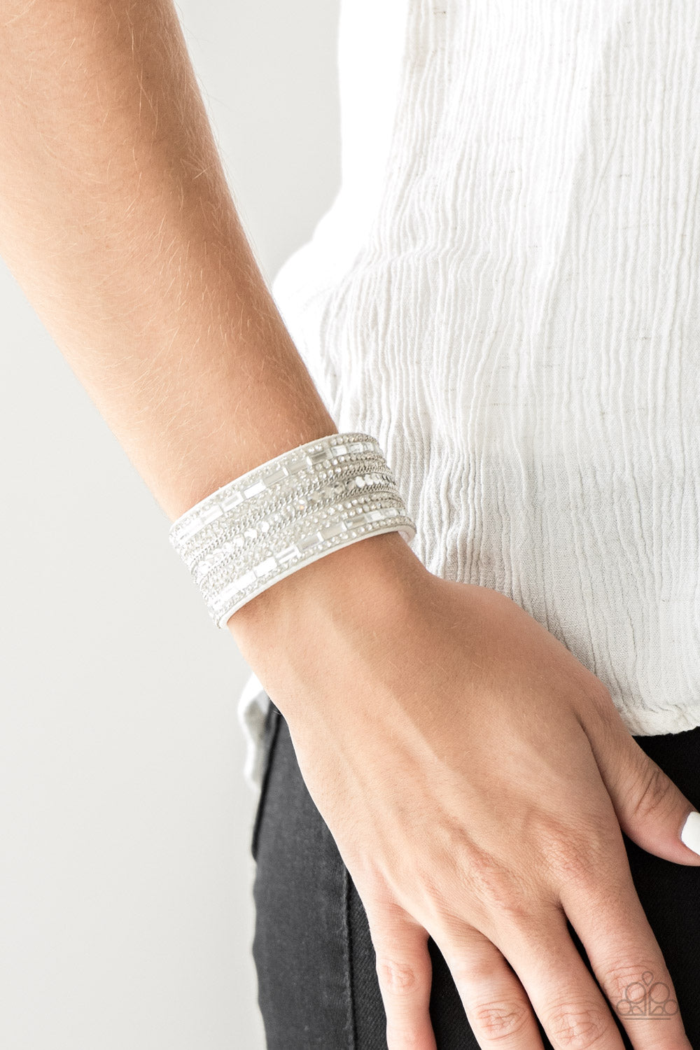 Rebel Radiance - White - Bracelet