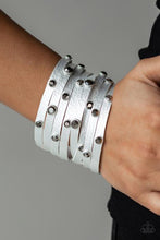Load image into Gallery viewer, Go-Getter Glamorous - Silver - Bracelet
