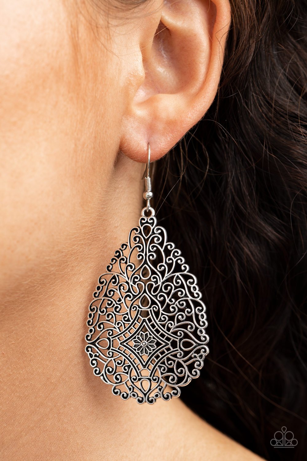 Napa Valley Vintage - Silver Paparazzi Earrings