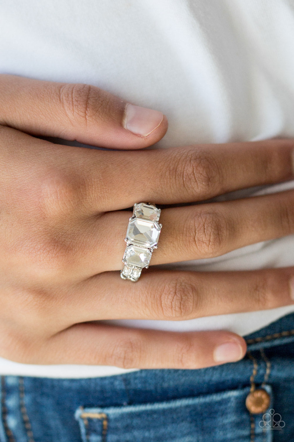 Rogue Royal - White - Ring