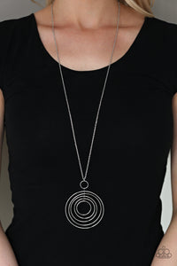 Running Circles In My Mind - Silver - Necklace