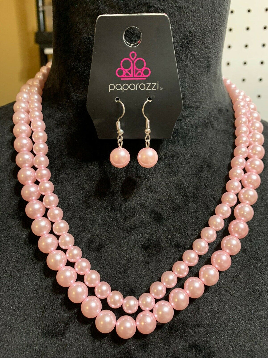 Woman Of The Century - Pink - Necklace